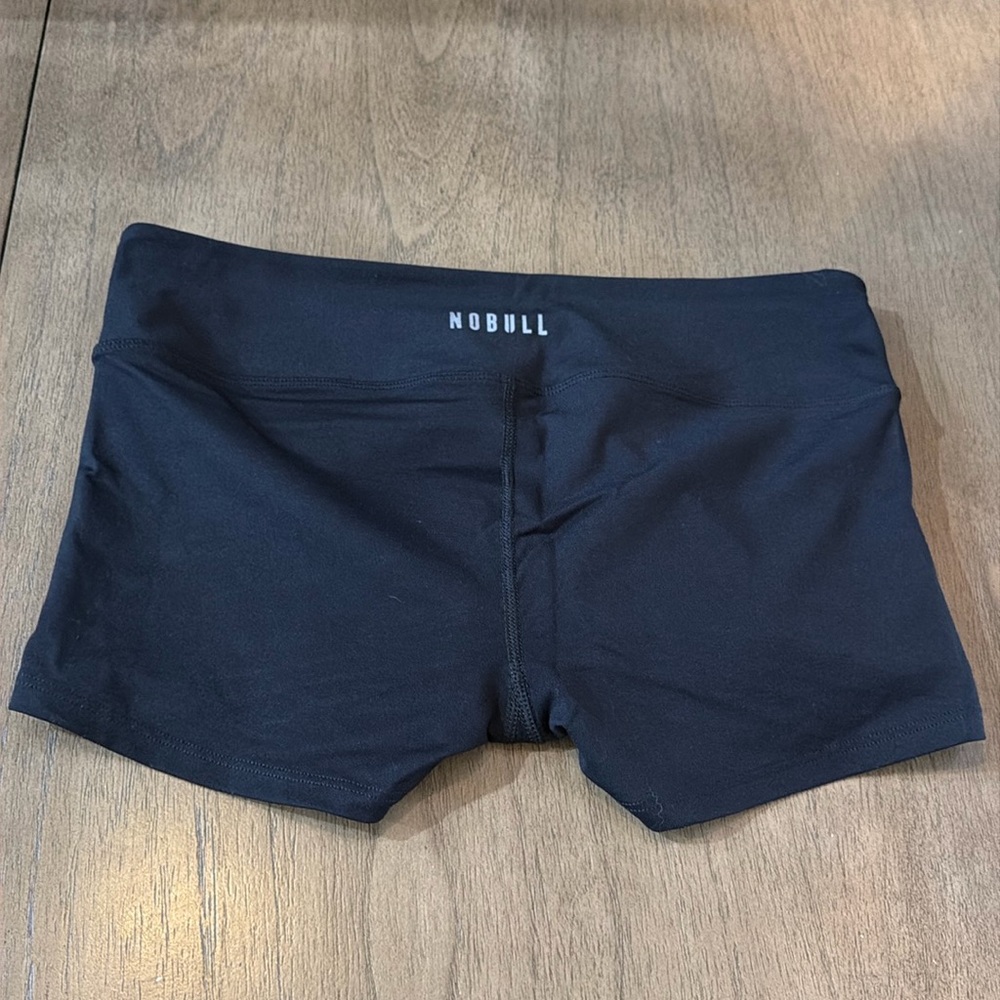 NO BULL black athletic shorts, Medium